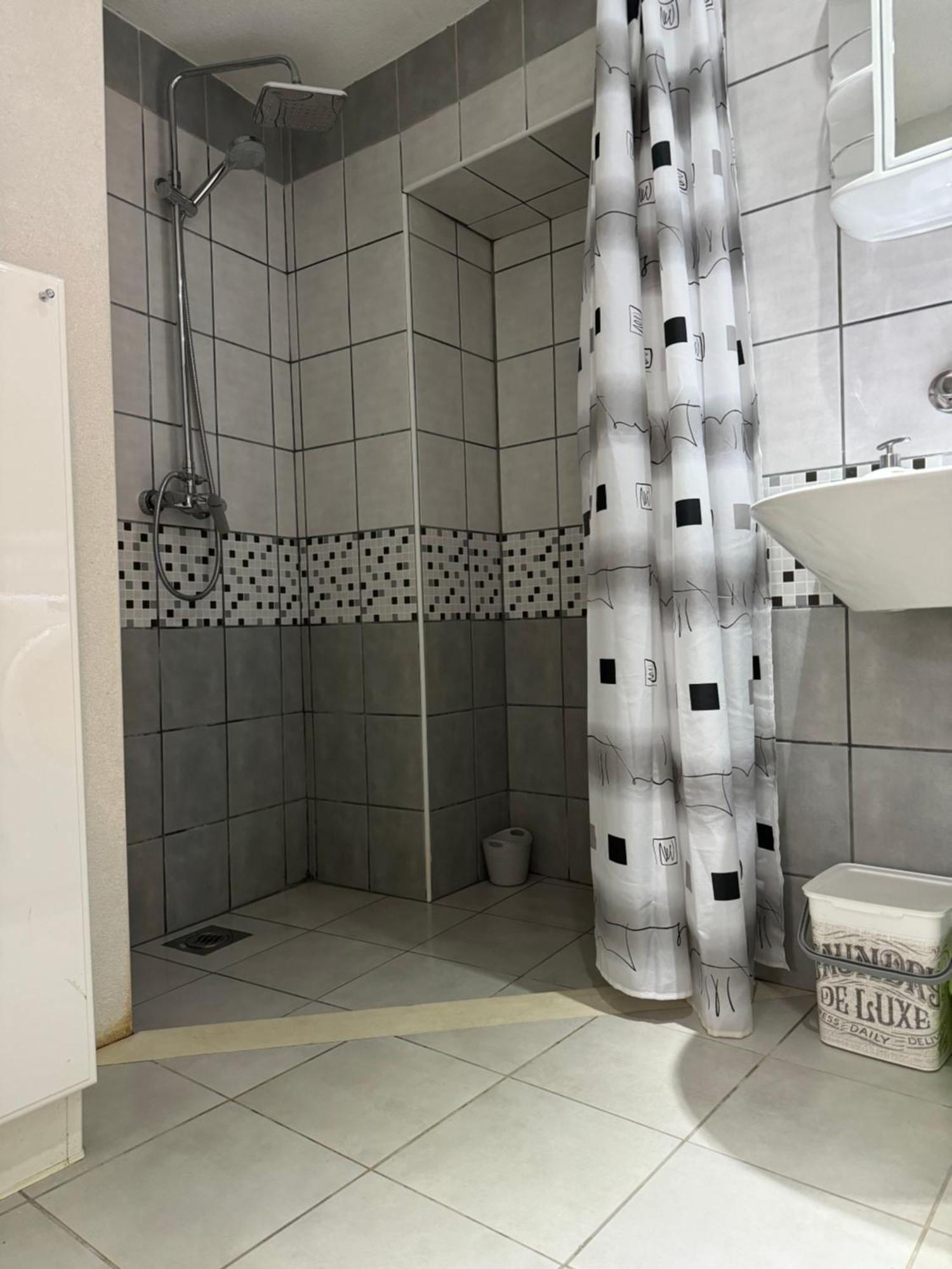 סנג' Apartment Tena מראה חיצוני תמונה