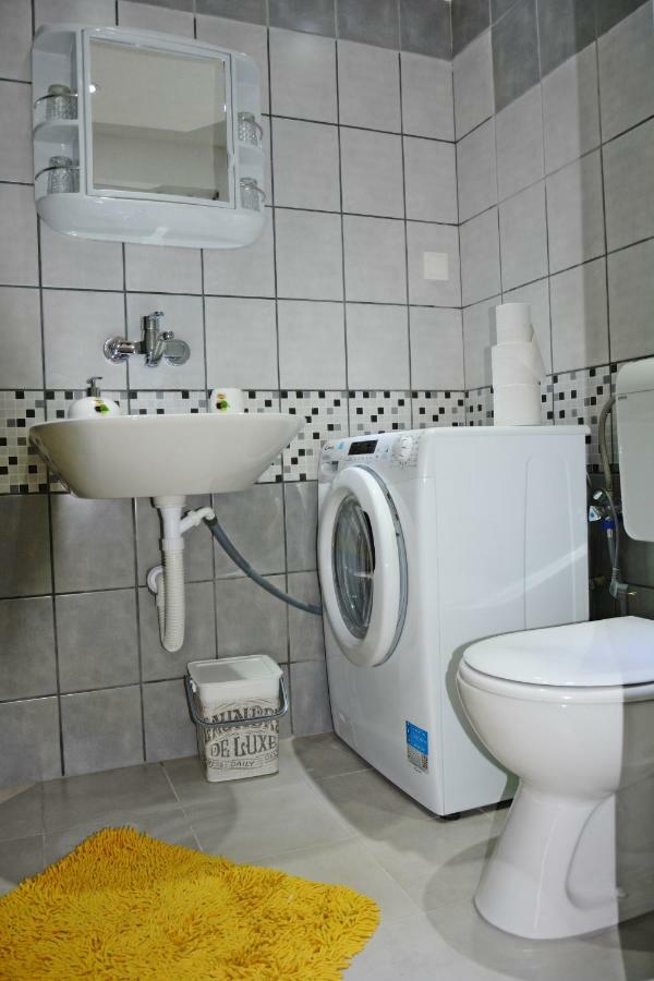 סנג' Apartment Tena מראה חיצוני תמונה